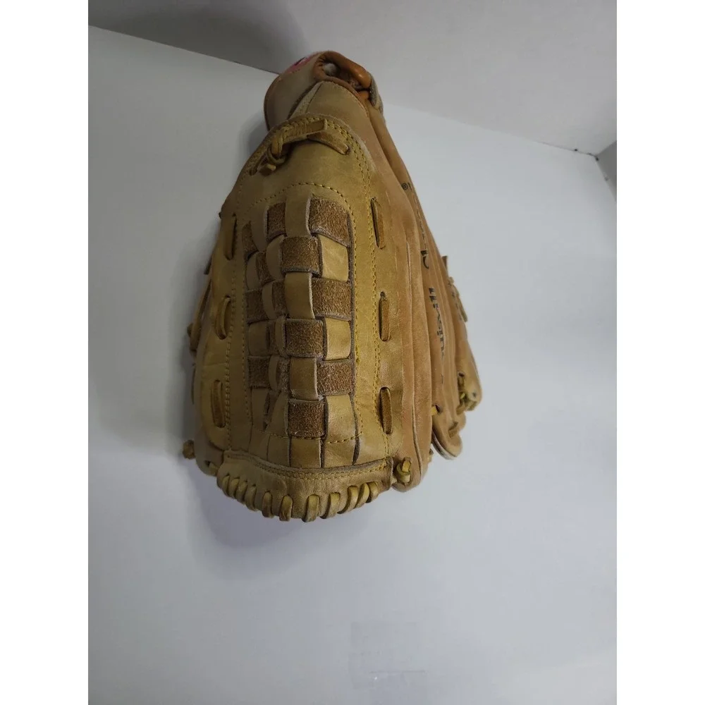 Louisville Slugger LPS8 Baseball Softball Glove 13.5 RHT Brown Steerhide Leather